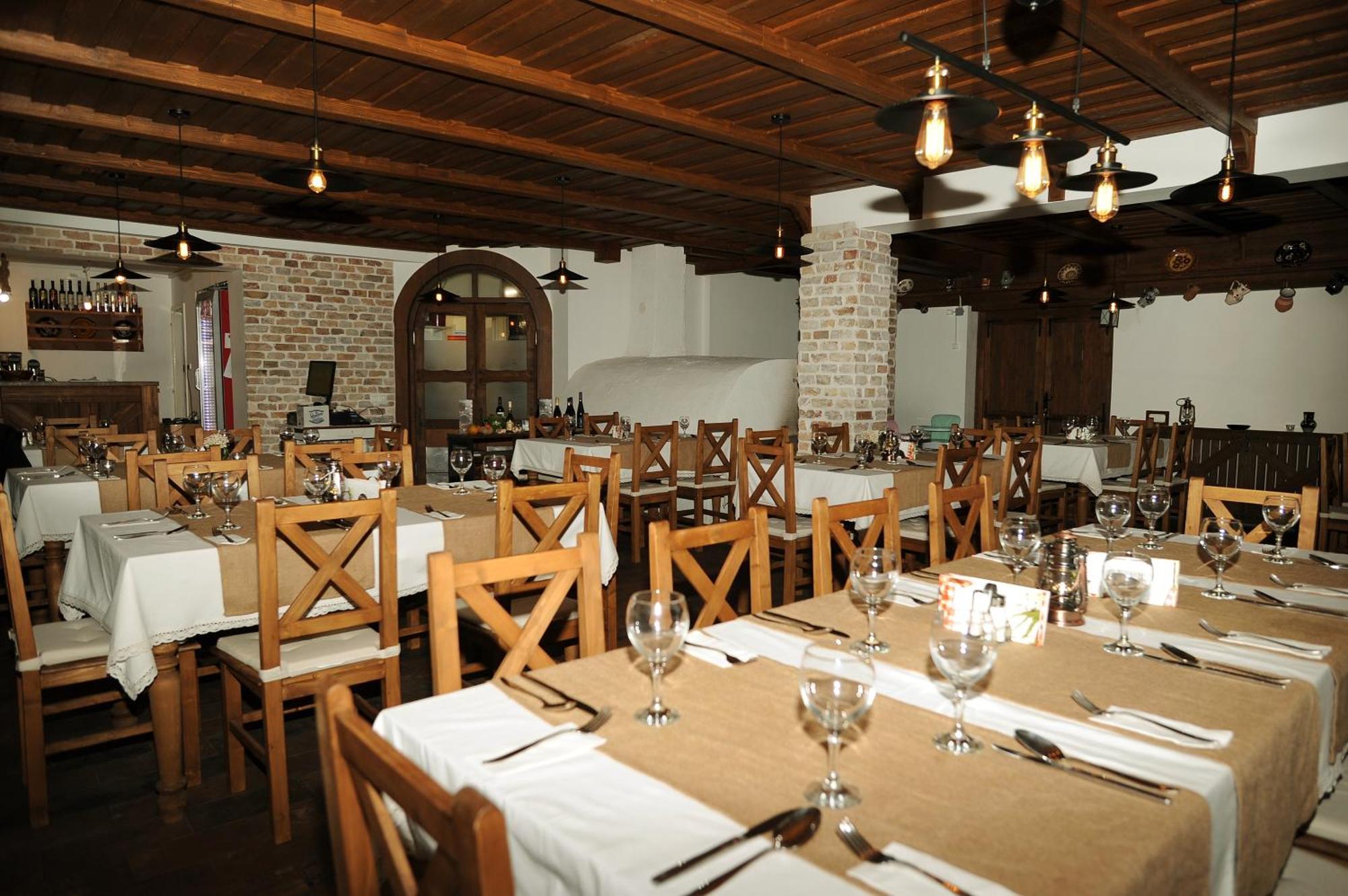 Bed and Breakfast Pilisi Lovas Major, Dorog Zewnętrze zdjęcie